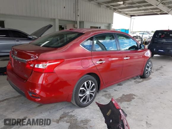 ✅ 2017 Nissan Sentra SL • VIN: 3N1AB7AP5HY361716 • Lot: 43192639. Listed on IAAI with 131,283 mi. Free auction sales archive from the USA and detailed vehicle history report at DreamBid. Image 4.