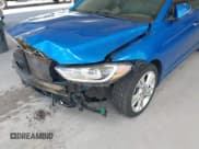 ✅ 2017 Hyundai Elantra SE • VIN: KMHD84LF8HU193791 • Lot: 42759779. Wystawiony na IAAI z przebiegiem 111 344 mil. Bezpłatny archiwum sprzedaży aukcyjnych z USA i szczegółowy raport historii pojazdu na DreamBid. Zdjęcie 6.