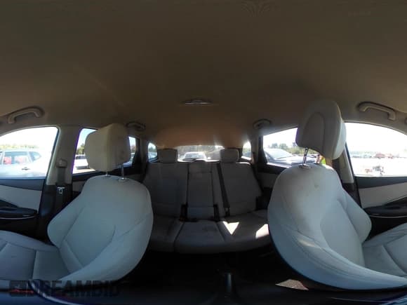 ✅ 2018 Hyundai Santa Fe SE • VIN: KM8SMDHF3JU279415 • Лот: 43138425. Опубликован ранее на IAAI с пробегом 45 835 миль. Бесплатный доступ к архиву аукционных продаж из США и подробный отчёт об истории автомобиля на DreamBid. Изображение 18.