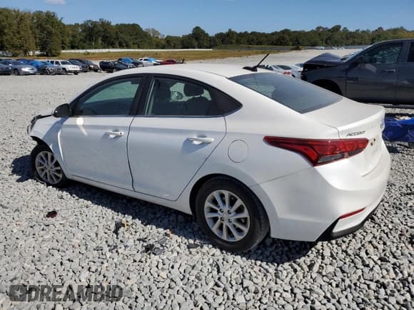 ✅ 2021 Hyundai Accent SEL • VIN: 3KPC24A68ME140599 • Лот: 76929694. Опубликован ранее на Copart с пробегом 46 297 миль. Бесплатный доступ к архиву аукционных продаж из США и подробный отчёт об истории автомобиля на DreamBid. Изображение 2.