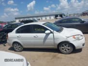 ✅ 2010 Hyundai Accent GLS • VIN: KMHCN4AC7AU499528 • Лот: 42569756. Опубликован ранее на IAAI с пробегом 153 044 миль. Бесплатный доступ к архиву аукционных продаж из США и подробный отчёт об истории автомобиля на DreamBid. Изображение 13.