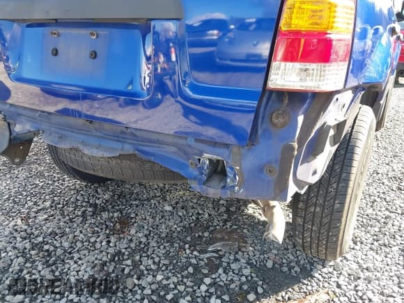 ✅ 2006 Ford Escape XLS • VIN: 1FMYU92Z36KC28266 • Lot: 41744961. Listed on IAAI with 94,706 mi. Free auction sales archive from the USA and detailed vehicle history report at DreamBid. Image 6.