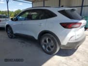 ✅ 2025 Ford Escape ST-Line • VIN: 1FMCU0MN2SUA92677 • Lot: 70495785. Wystawiony na Copart z przebiegiem 863 mil. Bezpłatny archiwum sprzedaży aukcyjnych z USA i szczegółowy raport historii pojazdu na DreamBid. Zdjęcie 2.