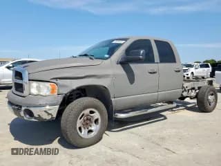 ✅ 2004 Dodge 2500 SLT • VIN: 1D7KU28D24J189711 • Lot: 63296435. Wystawiony na Copart z przebiegiem 308 328 mil. Bezpłatny archiwum sprzedaży aukcyjnych z USA i szczegółowy raport historii pojazdu na DreamBid. Zdjęcie 1.