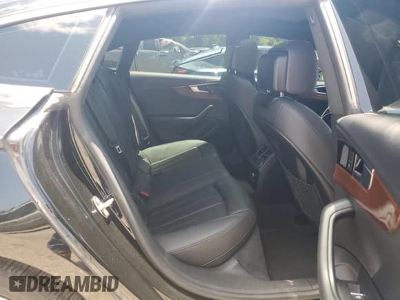 ✅ 2020 Audi A5 Sportback Premium • VIN: WAUANCF50LA006662 • Лот: 66403485. Опубликован ранее на Copart с пробегом 83 247 миль. Бесплатный доступ к архиву аукционных продаж из США и подробный отчёт об истории автомобиля на DreamBid. Изображение 10.