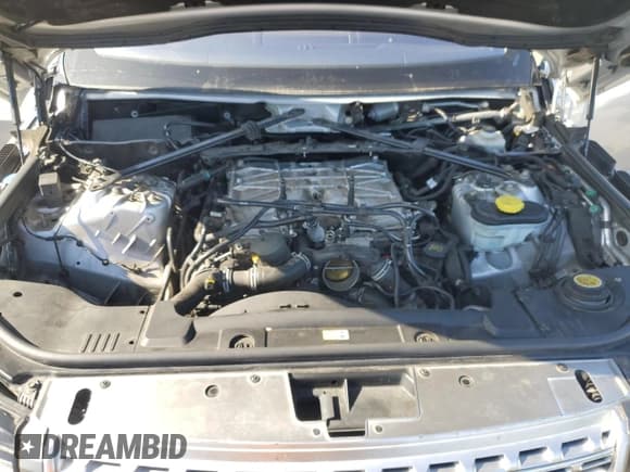 ✅ 2015 Land Rover Range Rover Autobiography • VIN: SALGV3TFXFA214698 • Lot: 60444585. Listed on Copart with 101,326 mi. Free auction sales archive from the USA and detailed vehicle history report at DreamBid. Image 12.