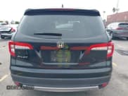 ✅ 2019 Honda Pilot EX-L • VIN: 5FNYF5H55KB037497 • Lot: 43255693. Listed on IAAI with 61,314 mi. Free auction sales archive from the USA and detailed vehicle history report at DreamBid. Image 16.