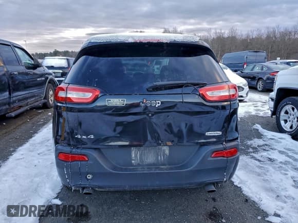 ✅ 2014 Jeep Cherokee Latitude • VIN: 1C4PJMCS3EW242754 • Lot: 95447845. Wystawiony na Copart z przebiegiem 212 874 mil. Bezpłatny archiwum sprzedaży aukcyjnych z USA i szczegółowy raport historii pojazdu na DreamBid. Zdjęcie 6.