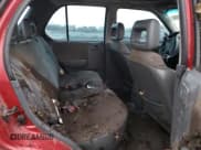 ✅ 1998 Isuzu Rodeo S • VIN: 4S2CM58W5W4350575 • Lot: 84537714. Wystawiony na Copart z przebiegiem 215 573 mil. Bezpłatny archiwum sprzedaży aukcyjnych z USA i szczegółowy raport historii pojazdu na DreamBid. Zdjęcie 12.