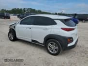 ✅ 2020 Hyundai Kona SE • VIN: KM8K12AA8LU595472 • Лот: 71002764. Опубликован ранее на Copart с пробегом 37 106 миль. Бесплатный доступ к архиву аукционных продаж из США и подробный отчёт об истории автомобиля на DreamBid. Изображение 2.