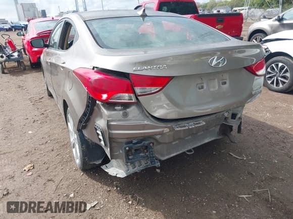 ✅ 2013 Hyundai Elantra GLS • VIN: 5NPDH4AE1DH417972 • Lot: 43300921. Listed on IAAI with 181,293 mi. Free auction sales archive from the USA and detailed vehicle history report at DreamBid. Image 6.