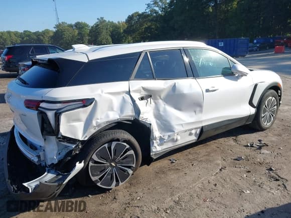 ✅ 2024 Chevrolet Blazer EV eAWD LT • VIN: 3GNKDBRJ3RS194086 • Лот: 43349930. Опубликован ранее на IAAI с пробегом 3 443 миль. Бесплатный доступ к архиву аукционных продаж из США и подробный отчёт об истории автомобиля на DreamBid. Изображение 4.