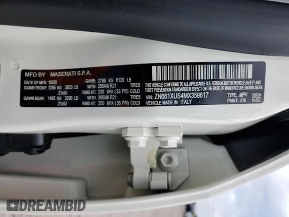 ✅ 2021 Maserati Levante GranSport • VIN: ZN661XUS4MX359617 • Lot: 49903043. Wystawiony na Copart z przebiegiem 28 426 mil. Bezpłatny archiwum sprzedaży aukcyjnych z USA i szczegółowy raport historii pojazdu na DreamBid. Zdjęcie 14.