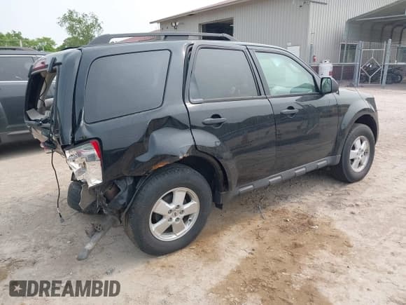✅ 2012 Ford Escape XLT • VIN: 1FMCU0DG3CKB39813 • Lot: 42378765. Wystawiony na IAAI z przebiegiem 91 714 mil. Bezpłatny archiwum sprzedaży aukcyjnych z USA i szczegółowy raport historii pojazdu na DreamBid. Zdjęcie 4.