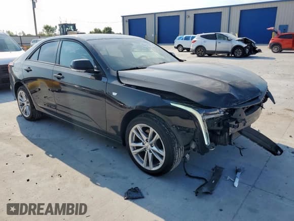 ✅ 2021 Cadillac CT4 Luxury • VIN: 1G6DE5RK6M0112637 • Lot: 80401925. Wystawiony na Copart z przebiegiem 45 806 mil. Bezpłatny archiwum sprzedaży aukcyjnych z USA i szczegółowy raport historii pojazdu na DreamBid. Zdjęcie 4.