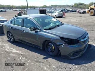 ✅ 2021 Subaru Legacy Premium • VIN: 4S3BWAD67M3007415 • Лот: 43249337. Опубликован ранее на IAAI с пробегом 82 483 миль. Бесплатный доступ к архиву аукционных продаж из США и подробный отчёт об истории автомобиля на DreamBid. Изображение 1.