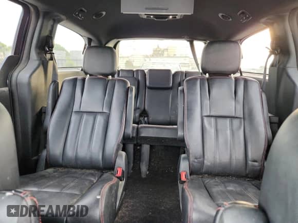 2014 Dodge Grand Caravan R/T with VIN 2C4RDGEG5ER472931, listed as a Copart auction lot 82223975 with 197,678 mi miles and Salvage title. Bid and sale history available at DreamBid. Image 10.