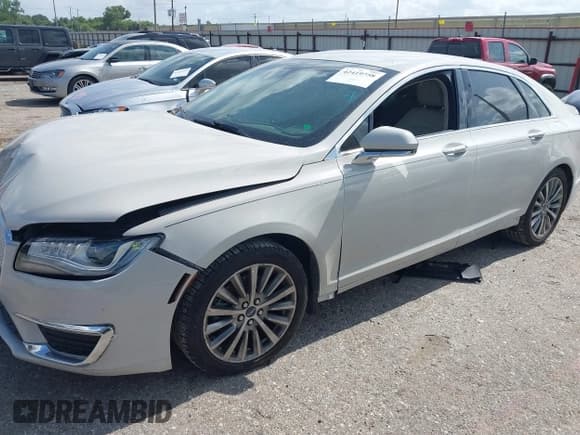 ✅ 2020 Lincoln MKZ Standard • VIN: 3LN6L5A90LR622917 • Лот: 42419758. Опубликован ранее на IAAI с пробегом 35 342 миль. Бесплатный доступ к архиву аукционных продаж из США и подробный отчёт об истории автомобиля на DreamBid. Изображение 2.