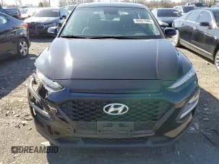 ✅ 2020 Hyundai Kona SE • VIN: KM8K12AA4LU465155 • Лот: 46921544. Опубликован ранее на Copart с пробегом 40 944 миль. Бесплатный доступ к архиву аукционных продаж из США и подробный отчёт об истории автомобиля на DreamBid. Изображение 5.