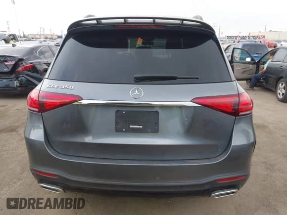 ✅ 2020 Mercedes-Benz GLE 350 • VIN: 4JGFB4JB1LA244388 • Lot: 42386864. Listed on IAAI with 47,690 mi. Free auction sales archive from the USA and detailed vehicle history report at DreamBid. Image 17.
