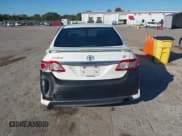 ✅ 2013 Toyota Corolla LE • VIN: 5YFBU4EE8DP202962 • Lot: 43701903. Wystawiony na IAAI z przebiegiem 124 248 mil. Bezpłatny archiwum sprzedaży aukcyjnych z USA i szczegółowy raport historii pojazdu na DreamBid. Zdjęcie 16.
