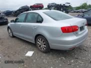 ✅ 2012 Volkswagen Jetta SE • VIN: 3VWDP7AJ3CM414546 • Lot: 42635698. Listed on IAAI with 138,111 mi. Free auction sales archive from the USA and detailed vehicle history report at DreamBid. Image 3.