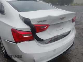 ✅ 2016 Chevrolet Malibu LS • VIN: 1G1ZB5ST6GF339173 • Lot: 43378750. Wystawiony na IAAI z przebiegiem 185 300 mil mil. Skorzystaj z bezpłatnego archiwum sprzedaży aukcyjnych z USA i zobacz szczegółowy raport historii pojazdu na DreamBid. Zdjęcie 6.