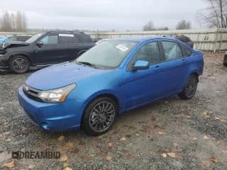 ✅ 2010 Ford Focus SES • VIN: 1FAHP3GN6AW191252 • Lot: 93034105. Wystawiony na Copart z przebiegiem 183 216 mil. Bezpłatny archiwum sprzedaży aukcyjnych z USA i szczegółowy raport historii pojazdu na DreamBid. Zdjęcie 1.