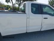 ✅ 2022 Ford F-150 XL • VIN: 1FTEX1CP1NKD27602 • Lot: 41949345. Wystawiony na IAAI z przebiegiem 20 910 mil. Bezpłatny archiwum sprzedaży aukcyjnych z USA i szczegółowy raport historii pojazdu na DreamBid. Zdjęcie 17.