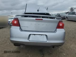 ✅ 2013 Dodge Avenger SXT • VIN: 1C3CDZCB2DN630425 • Lot: 88079745. Wystawiony na Copart z przebiegiem Nie podano. Bezpłatny archiwum sprzedaży aukcyjnych z USA i szczegółowy raport historii pojazdu na DreamBid. Zdjęcie 6.