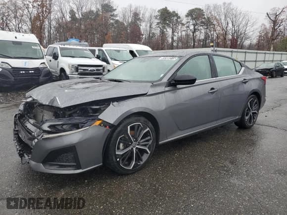 ✅ 2024 Nissan Altima SR • VIN: 1N4BL4CV1RN333067 • Lot: 93308315. Listed on Copart with 62,728 mi. Free auction sales archive from the USA and detailed vehicle history report at DreamBid. Image 1.