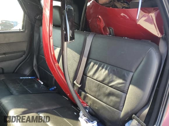 ✅ 2011 Ford Escape Limited • VIN: 1FMCU9E76BKB45316 • Lot: 63752555. Wystawiony na Copart z przebiegiem Nie podano. Bezpłatny archiwum sprzedaży aukcyjnych z USA i szczegółowy raport historii pojazdu na DreamBid. Zdjęcie 10.