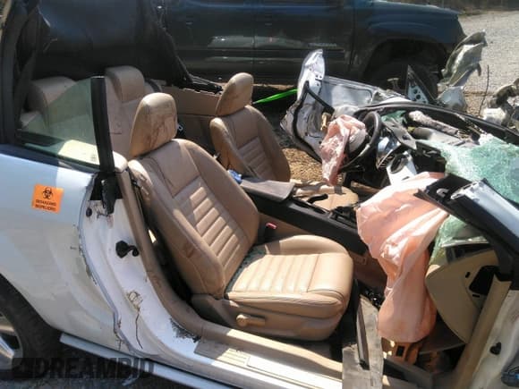 ✅ 2007 Ford Mustang GT Deluxe • VIN: 1ZVHT85H675258234 • Lot: 42519184. Wystawiony na IAAI z przebiegiem Nie podano. Bezpłatny archiwum sprzedaży aukcyjnych z USA i szczegółowy raport historii pojazdu na DreamBid. Zdjęcie 5.