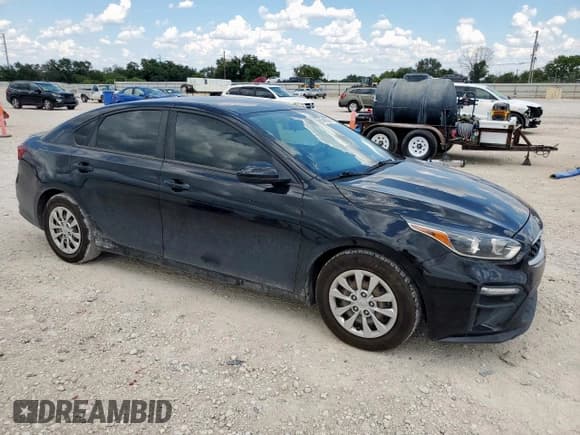 ✅ 2019 Kia Forte LXS • VIN: 3KPF24AD8KE127411 • Lot: 67483215. Listed on Copart with 137,008 mi. Free auction sales archive from the USA and detailed vehicle history report at DreamBid. Image 4.