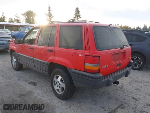 ✅ 1995 Jeep Grand Cherokee Laredo • VIN: 1J4GZ58Y6SC500767 • Lot: 43545818. Listed on IAAI with 198,879 mi. Free auction sales archive from the USA and detailed vehicle history report at DreamBid. Image 3.