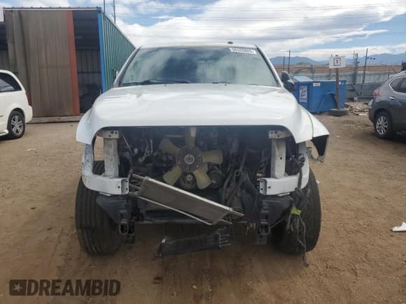 ✅ 2015 Ram 2500 Tradesman • VIN: 3C6UR5HJ8FG674720 • Lot: 56328805. Listed on Copart with 105,467 mi. Free auction sales archive from the USA and detailed vehicle history report at DreamBid. Image 5.