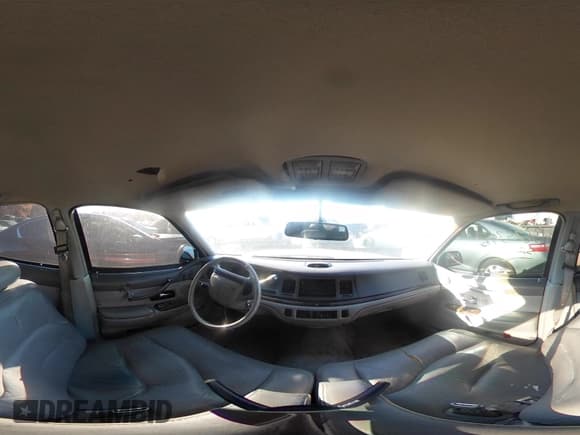 ✅ 1995 Lincoln Town Car Signature • VIN: 1LNLM82W1SY643247 • Lot: 43625347. Listed on IAAI with 169,827 mi. Free auction sales archive from the USA and detailed vehicle history report at DreamBid. Image 18.