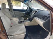 ✅ 2011 Subaru Legacy Premium • VIN: 4S3BMBC66B3237215 • Лот: 43688489. Опубликован ранее на IAAI с пробегом 229 609 миль. Бесплатный доступ к архиву аукционных продаж из США и подробный отчёт об истории автомобиля на DreamBid. Изображение 5.