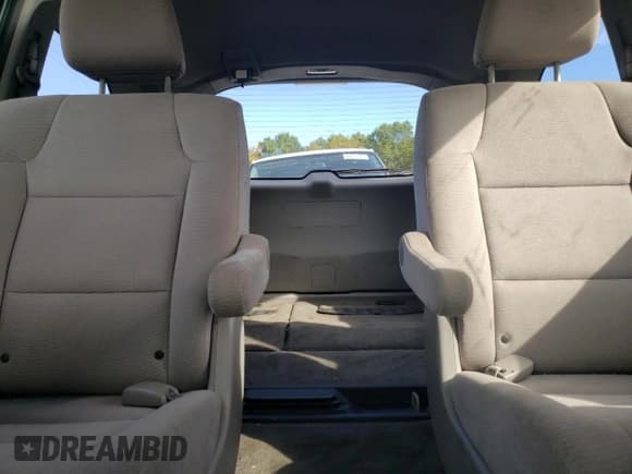 ✅ 2011 Honda Odyssey LX • VIN: 5FNRL5H26BB066624 • Lot: 84026585. Listed on Copart with Not provided. Free auction sales archive from the USA and detailed vehicle history report at DreamBid. Image 10.