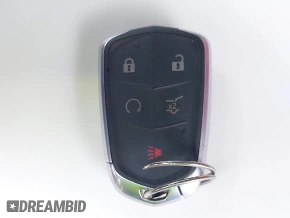 ✅ 2020 Cadillac XT4 FWD Sport • VIN: 1GYFZER4XLF116224 • Lot: 42759271. Listed on IAAI with 31,395 mi. Free auction sales archive from the USA and detailed vehicle history report at DreamBid. Image 11.