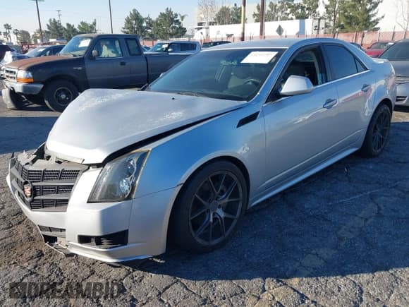 ✅ 2010 Cadillac CTS • VIN: 1G6DA5EG3A0137018 • Lot: 41294797. Wystawiony na IAAI z przebiegiem 162 251 mil. Bezpłatny archiwum sprzedaży aukcyjnych z USA i szczegółowy raport historii pojazdu na DreamBid. Zdjęcie 2.