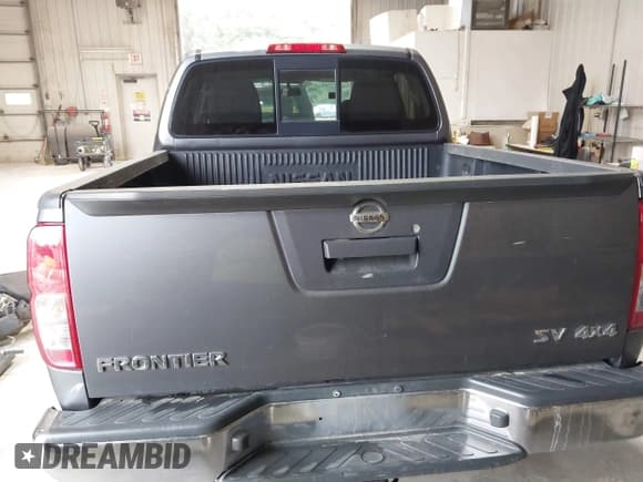 ✅ 2018 Nissan Frontier SV • VIN: 1N6AD0EV2JN747419 • Lot: 42542208. Listed on IAAI with 162,288 mi. Free auction sales archive from the USA and detailed vehicle history report at DreamBid. Image 17.