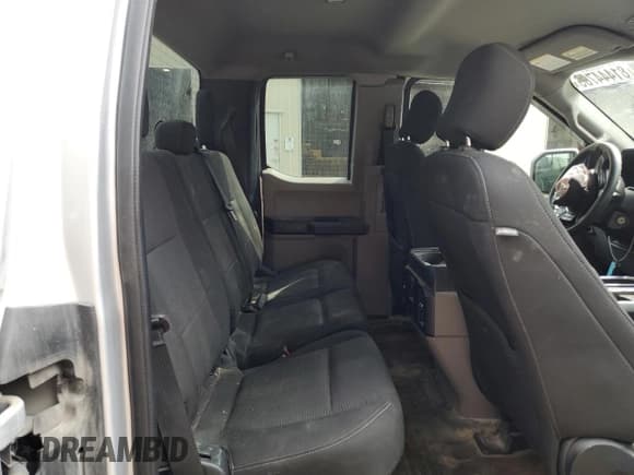 ✅ 2018 Ford F-150 XLT • VIN: 1FTEX1EP0JFB07271 • Lot: 81444705. Wystawiony na Copart z przebiegiem 120 356 mil. Bezpłatny archiwum sprzedaży aukcyjnych z USA i szczegółowy raport historii pojazdu na DreamBid. Zdjęcie 10.