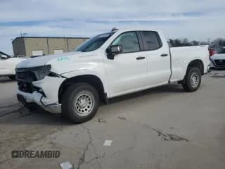 ✅ 2024 Chevrolet Silverado 1500 Work Truck • VIN: 1GCRDAEDXRZ193344 • Lot: 87855255. Wystawiony na Copart z przebiegiem Nie podano. Bezpłatny archiwum sprzedaży aukcyjnych z USA i szczegółowy raport historii pojazdu na DreamBid. Zdjęcie 1.
