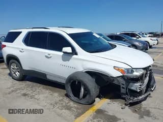 ✅ 2018 Chevrolet Traverse LT Cloth • VIN: 1GNERMKWXJJ236405 • Lot: 42864660. Wystawiony na IAAI z przebiegiem 146 057 mil. Bezpłatny archiwum sprzedaży aukcyjnych z USA i szczegółowy raport historii pojazdu na DreamBid. Zdjęcie 1.