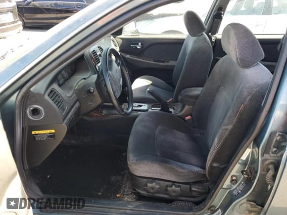 ✅ 2004 Hyundai Sonata GLS • VIN: KMHWF35H94A912775 • Lot: 48622745. Listed on Copart with 179,216 mi. Free auction sales archive from the USA and detailed vehicle history report at DreamBid. Image 7.