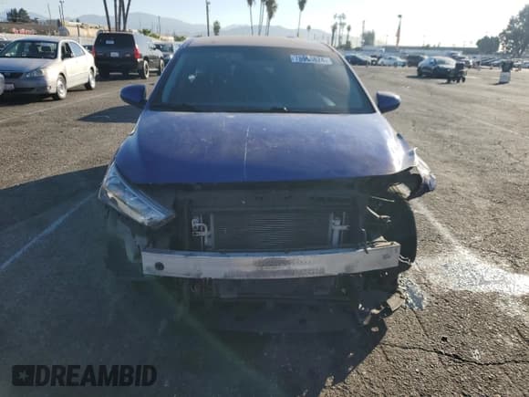 ✅ 2019 Hyundai Ioniq Blue • VIN: KMHC65LC2KU165909 • Lot: 78956824. Wystawiony na Copart z przebiegiem 160 398 mil. Bezpłatny archiwum sprzedaży aukcyjnych z USA i szczegółowy raport historii pojazdu na DreamBid. Zdjęcie 5.