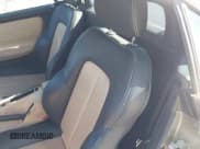 ✅ 2004 Mercedes-Benz SLK 230/320 • VIN: WDBKK49F04F306795 • Lot: 43646375. Wystawiony na IAAI z przebiegiem 95 100 mil. Bezpłatny archiwum sprzedaży aukcyjnych z USA i szczegółowy raport historii pojazdu na DreamBid. Zdjęcie 8.