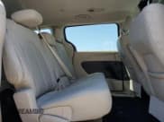 ✅ 2017 Chrysler Pacifica LX • VIN: 2C4RC1CG3HR536665 • Lot: 70901205. Listed on Copart with 137,308 mi. Free auction sales archive from the USA and detailed vehicle history report at DreamBid. Image 11.