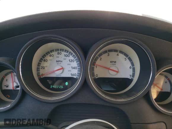 2008 Dodge Charger Police с VIN 2B3LA43H08H284922, выставлен на аукционе Copart как лот 48758855 с пробегом 240 226 миль миль и Списание • Salvage title. История ставок и продаж доступна на DreamBid. Изображение 9.